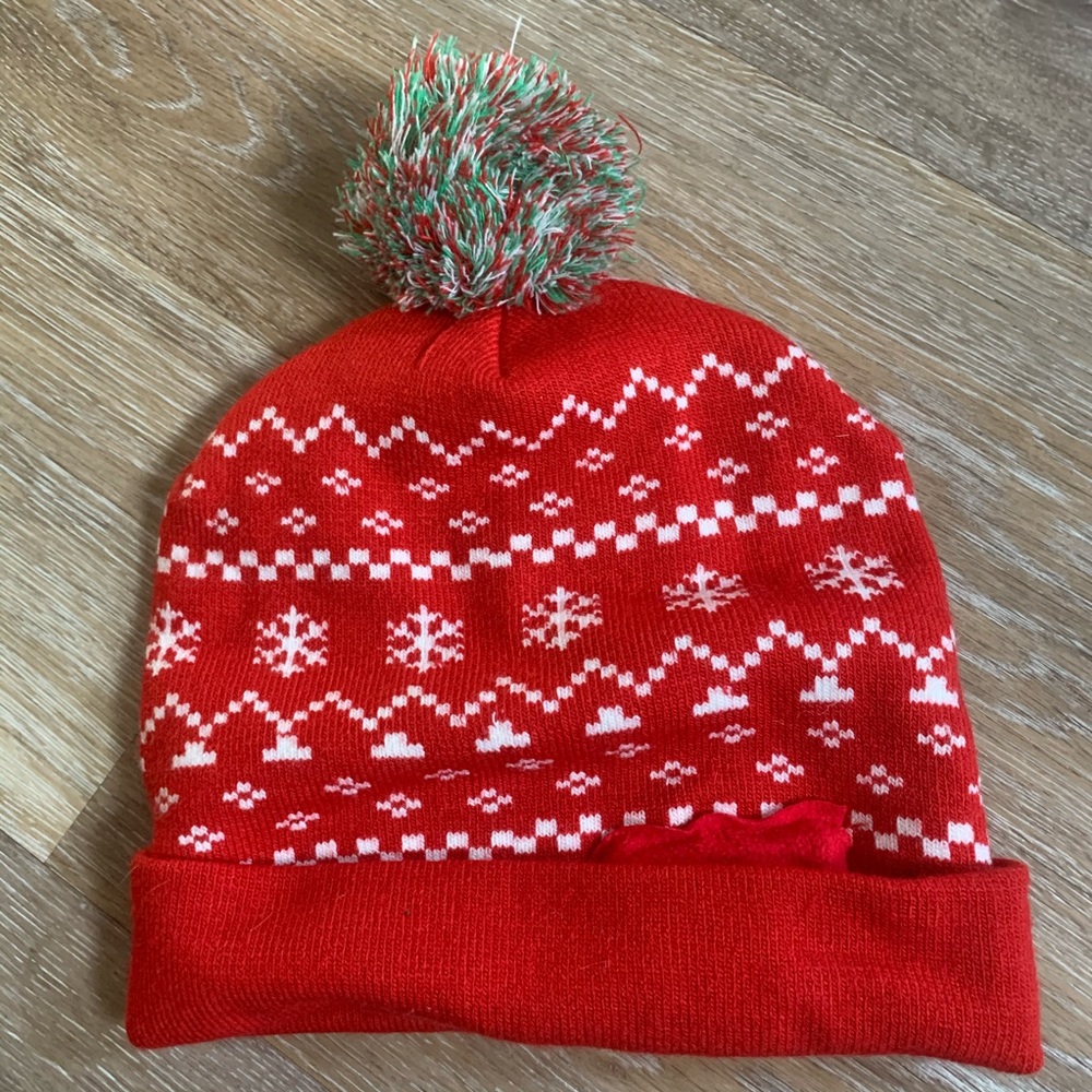 Christmas Cat Light up Beanie - Picture 4 of 5